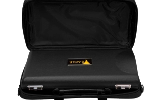 estojo-e-case-clarinete-de-madeira-clr08 estojo de clarinete de madeira jacaranda eagle clr08 chaves prateadas