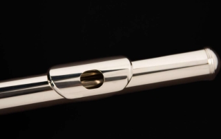 fl03s-flauta-transversal-em-do-eagle-fl03s-prateada-detalhe05 flauta transversal prateada eagle fl03s