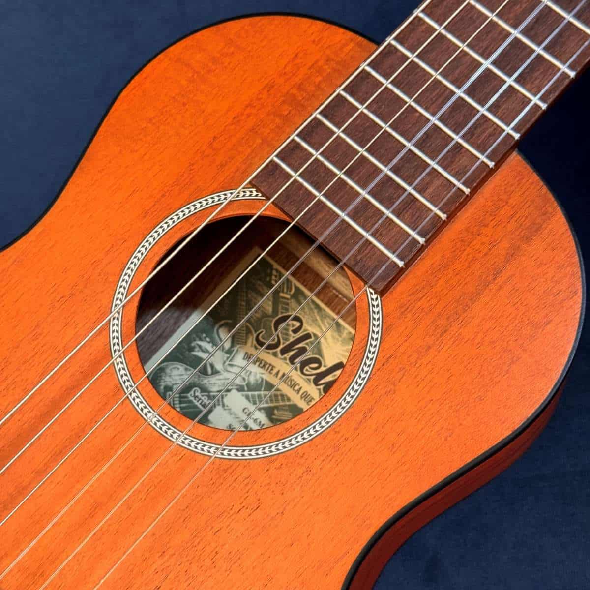 Tampo de guitalele Shelby, GK 6M