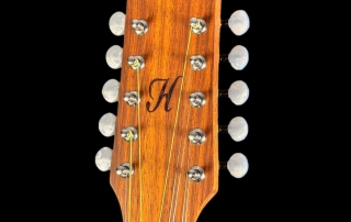 viola sertaneja caipira cinturada hofma hbg363 natural acetinada detalhe headstock