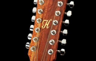 he215e12-violao-12-cordas-hofma-natural-brilhante-detalhe01 he215e12 violao 12 cordas hofma natural brilhante detalhe headstock