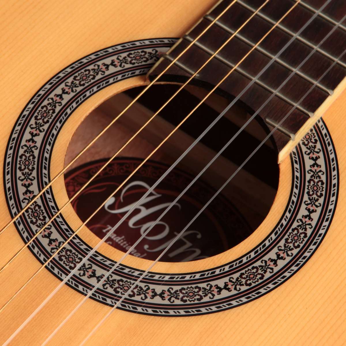 hmc225-violao-classico-hofma-hmc225-nt-natural-detalhe1 Roseta de violão Hofma náilon HMC225