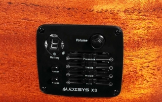 viol&atilde;o folk hofma eletroac&uacute;stico para canhotos hmf250 stnt lh detalhe pre amplificador audisys xs