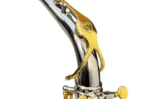 sa500-saxofone-alto-eagle-sa500-nl-niquelado-chaves-laqueadas-douradas-detalhe8