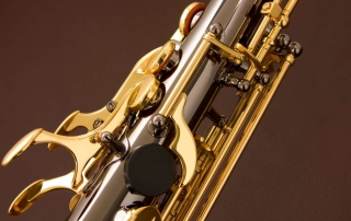 saxofone alto eagle sa500 bg ônix dourado com engraving