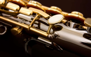 sp502 saxofone soprano reto eagle pro series sp502 bg ônix chaves douradas com madreperola