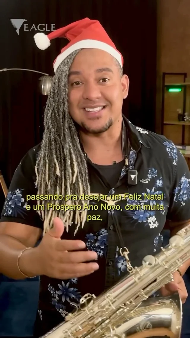 🎄✨ Feliz Natal ✨🎄  Que neste Natal a Eagle seja mais do que uma marca, seja asas que elevam sonhos, som que conecta pessoas e talento que ganha vida em cada nota. 😉  Que a música esteja presente nos momentos simples,
nos encontros especiais
e nos sonhos que continuam crescendo.  Que o talento encontre asas,
que o som aproxime pessoas
e que a paixão pela música esteja em cada detalhe.  Eagle, asas para o seu talento. 🦅  #eagle #eagleinstrumentosmusicais #ℱeliznatal