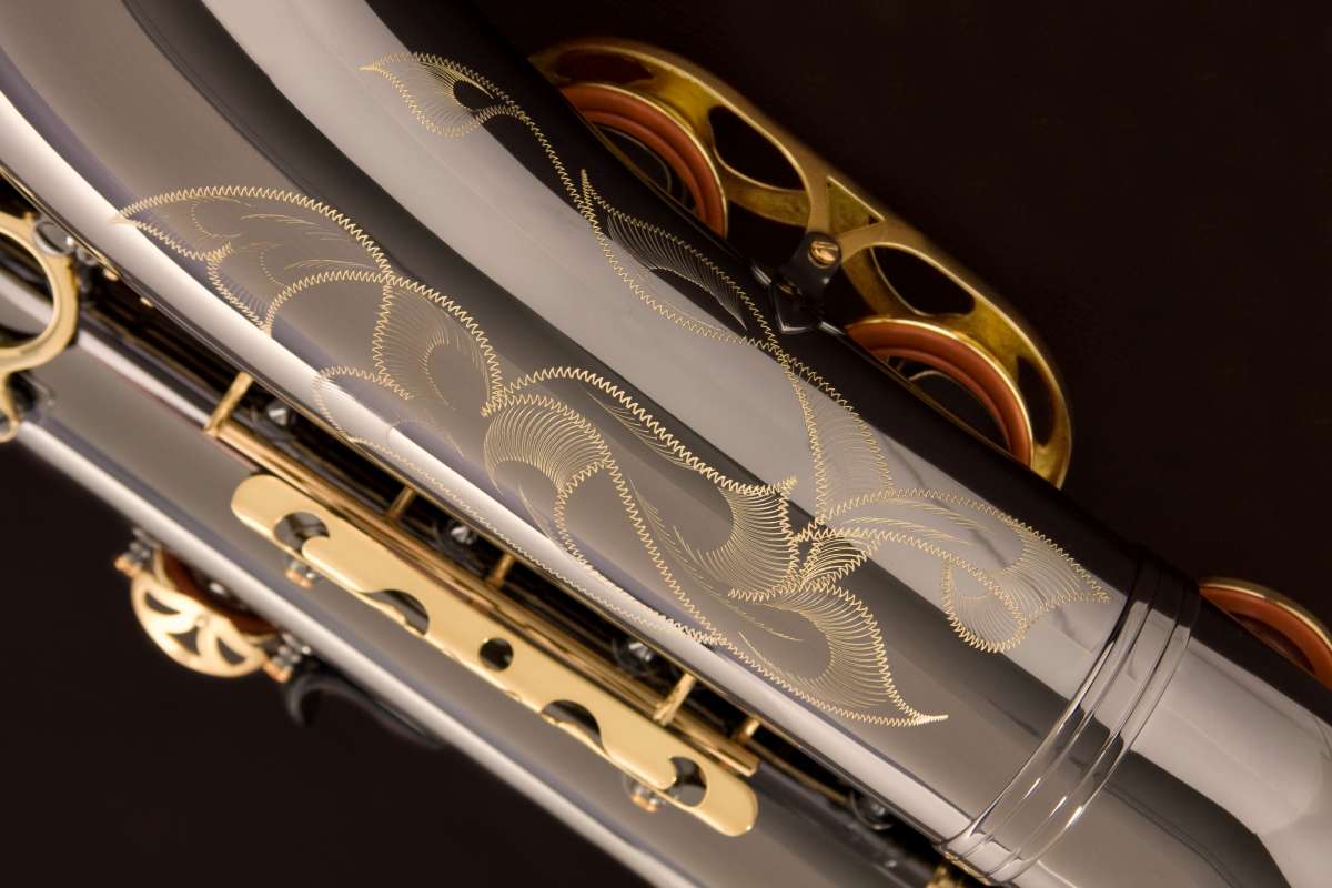 st503-saxofone-tenor-eagle-st503-bg-onix-dourado-detalhe4