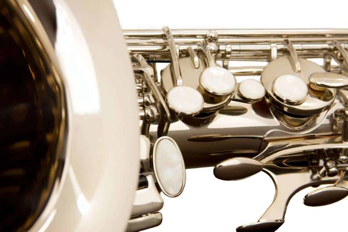 st503-saxofone-tenor-eagle-st503-n-niquelado-detalhe1