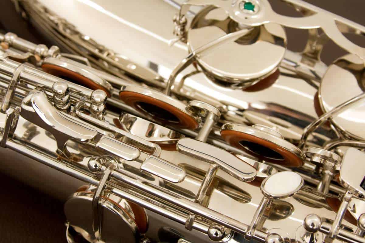 st503-saxofone-tenor-eagle-st503-n-niquelado-detalhe4