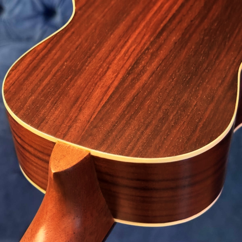 ukulele-soprano-shelby-su21r-stnt-jacaranda-acetinado-detalhe04