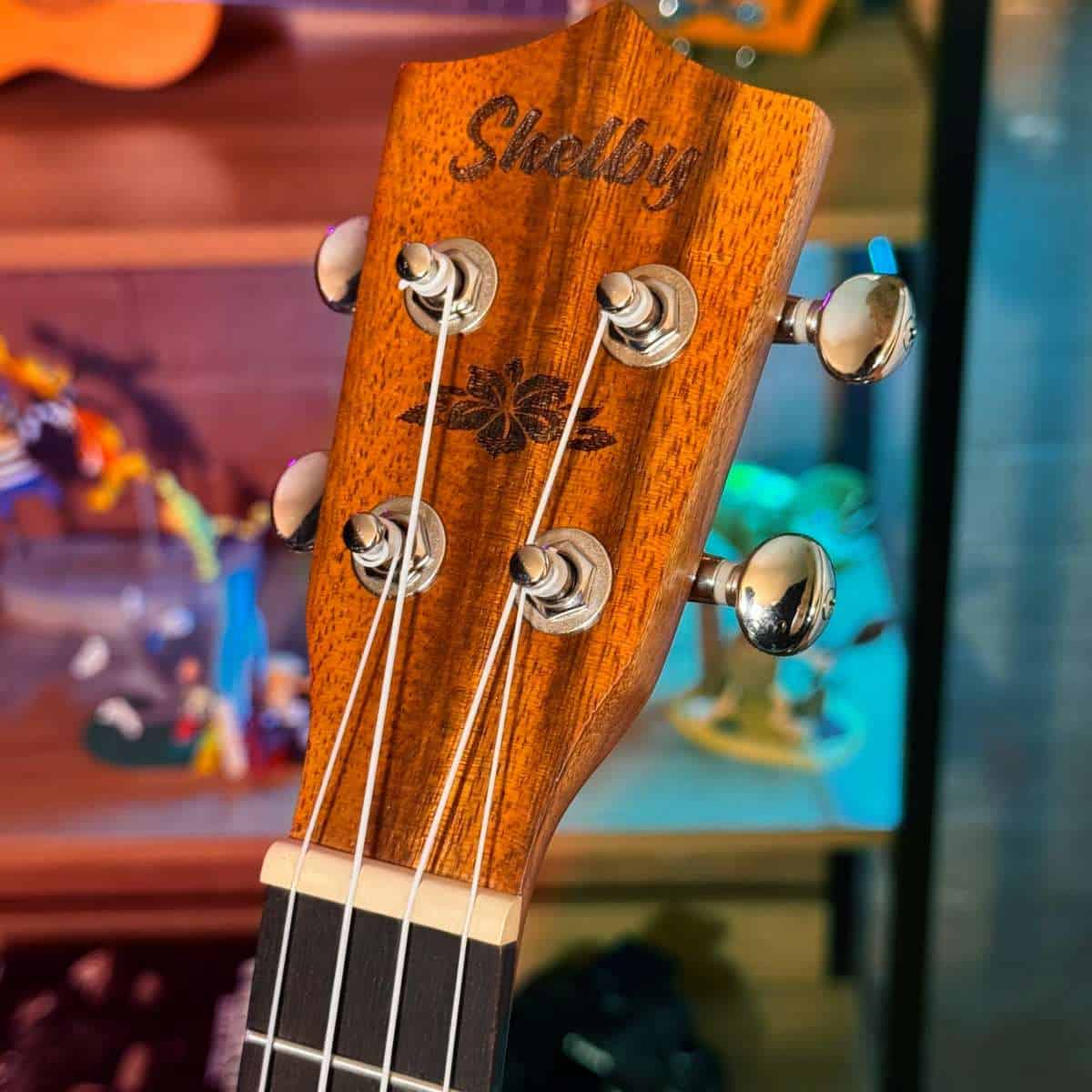Headstock de ukulele Shelby SU 21R